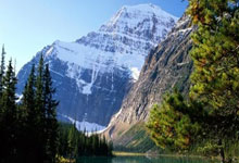 亚星娱乐官网：每体：本周巴萨与西班牙人的加泰杯比赛可能推迟进行.